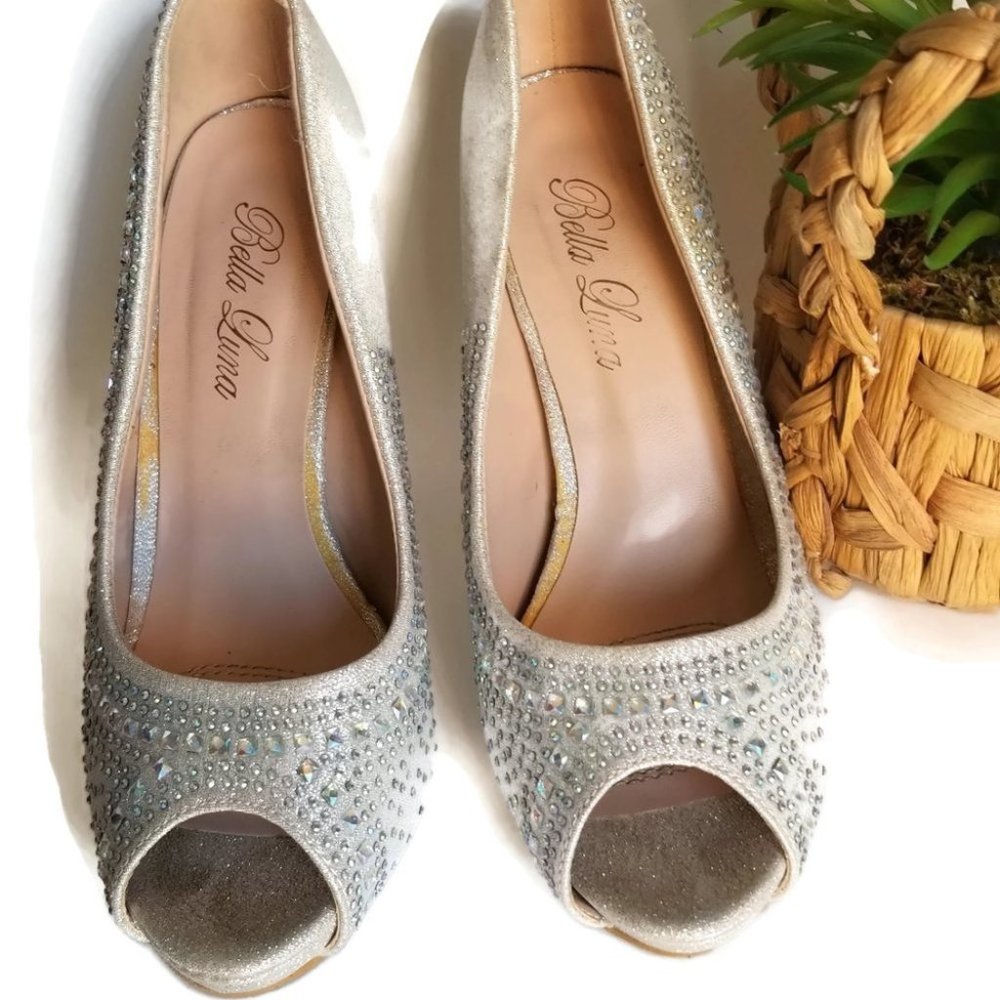 Bella Linda Shoes Size 7 1/2